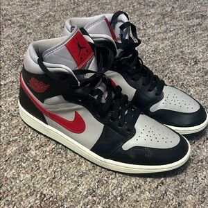 Jordan Men's Black, Red, and Gray Sneakers